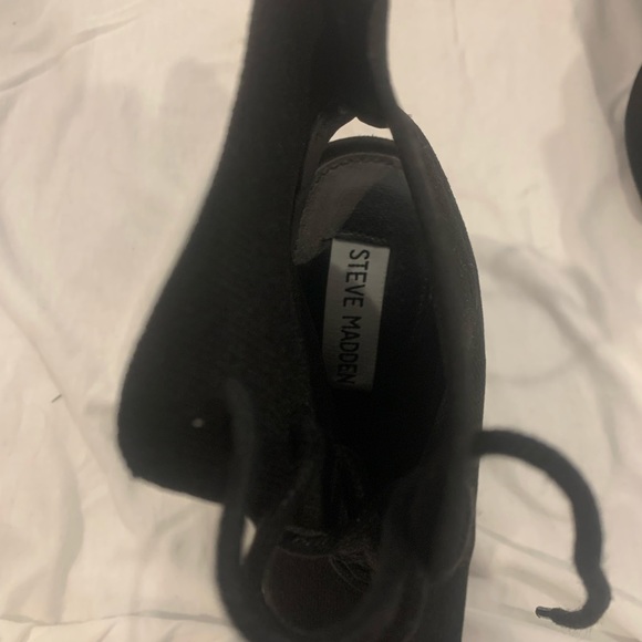 Steve Madden open toe/heel booties - Picture 5 of 6